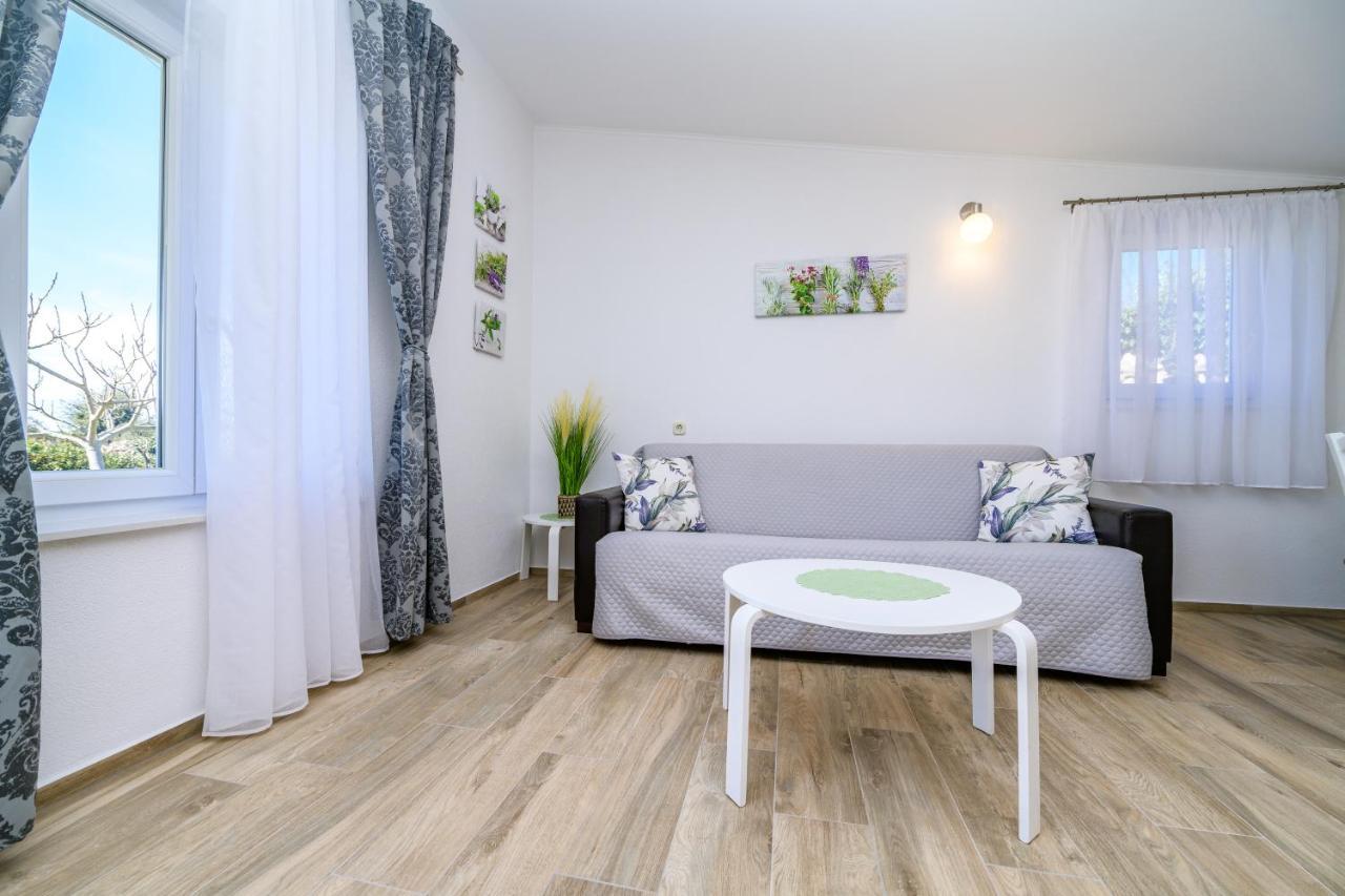 קרס Krcina Holiday Home מראה חיצוני תמונה